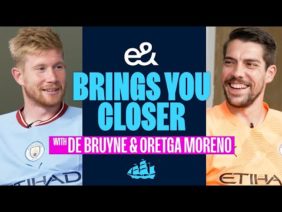 COME ROUND FOR PIZZA, KEVIN! | Stefan Ortega and Kevin De Bruyne interview | e& Brings You Closer