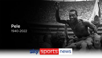 Tributes pour in for Pele from around the world