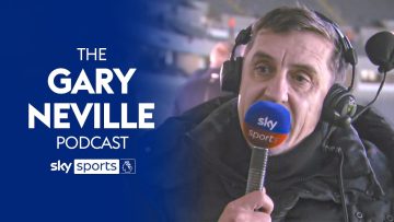 Gary Neville reacts to Newcastle and Arsenal VAR CHAOS 👀 | The Gary Neville Podcast